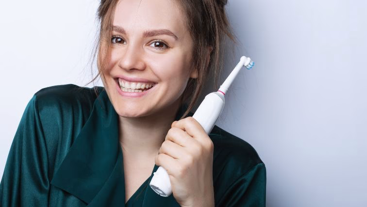 How to Use Electric Toothbrush Properly